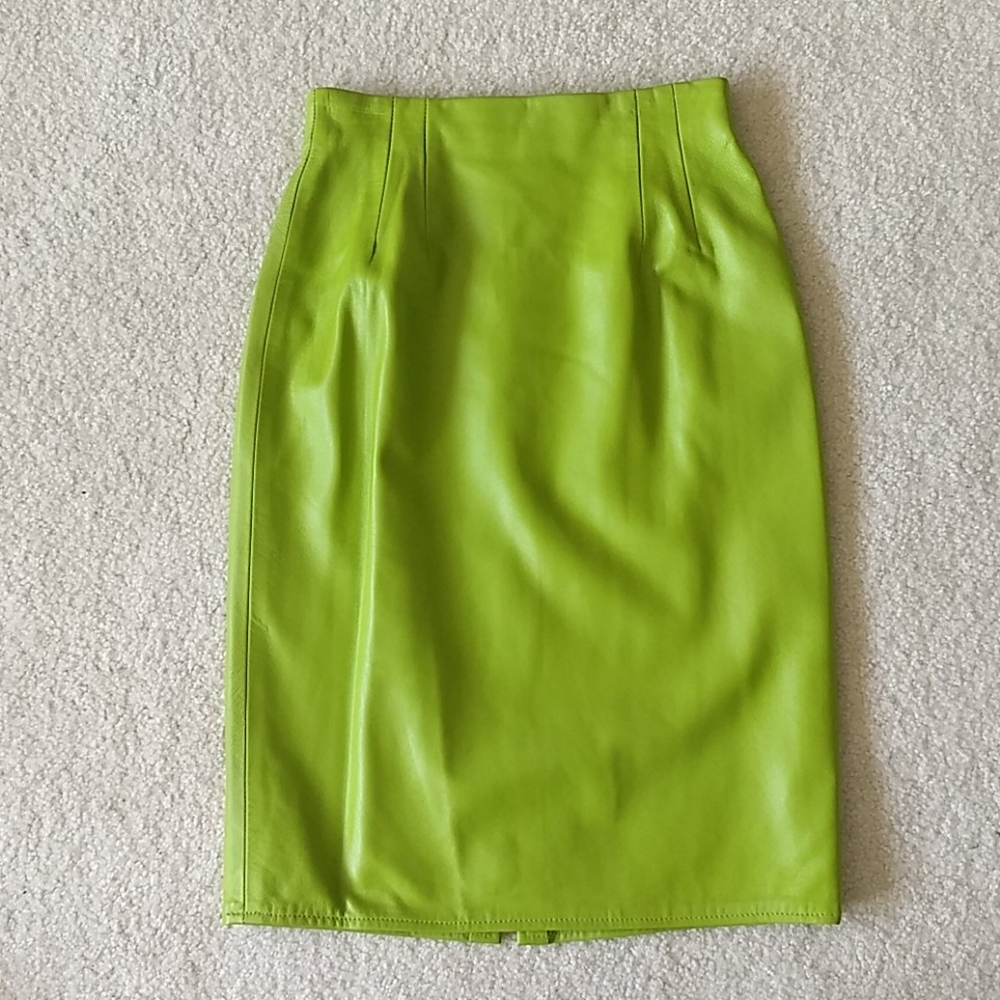Vakko Skirt